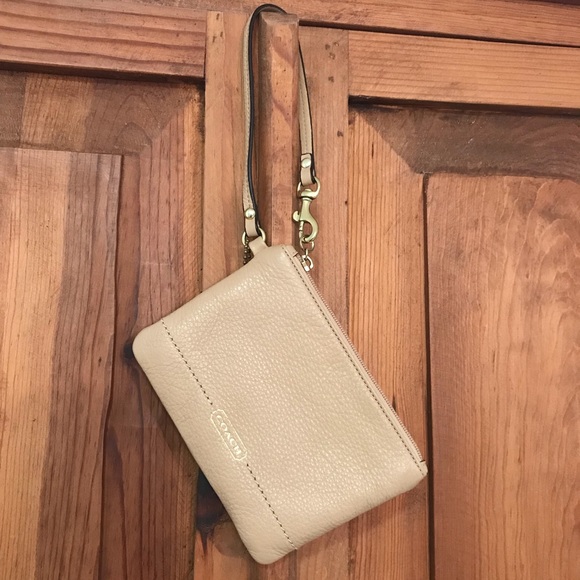 Coach tan wristlet - Picture 1 of 5